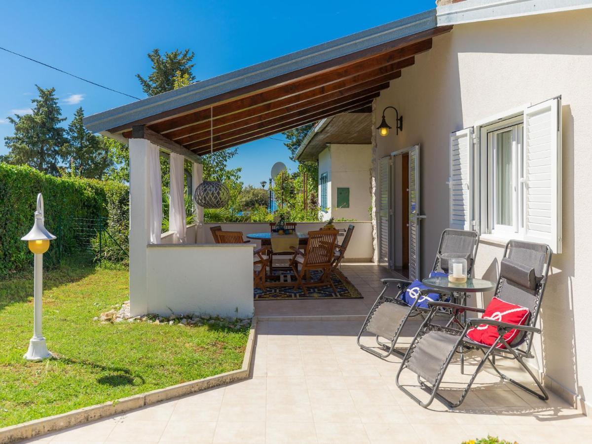 Holiday Home Punta By Interhome Умаг Экстерьер фото