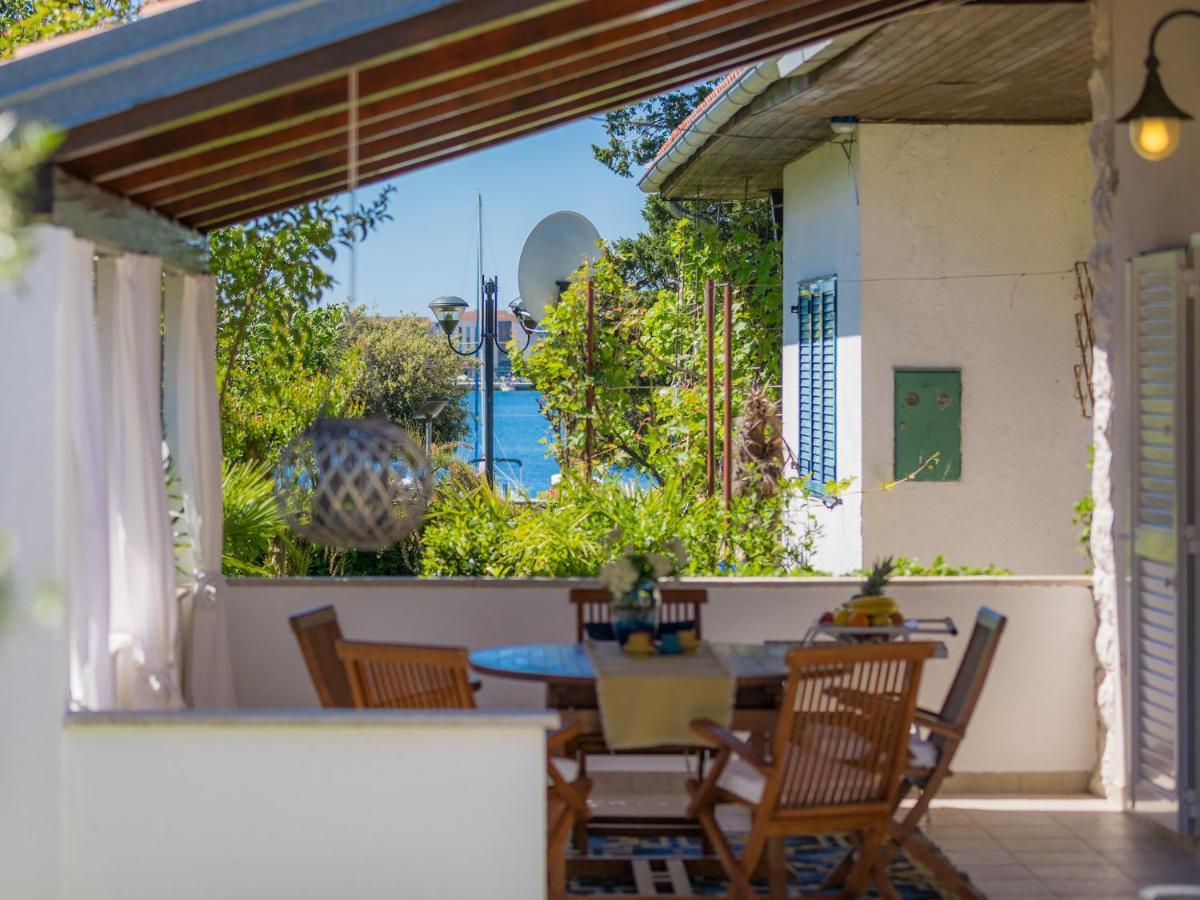 Holiday Home Punta By Interhome Умаг Экстерьер фото